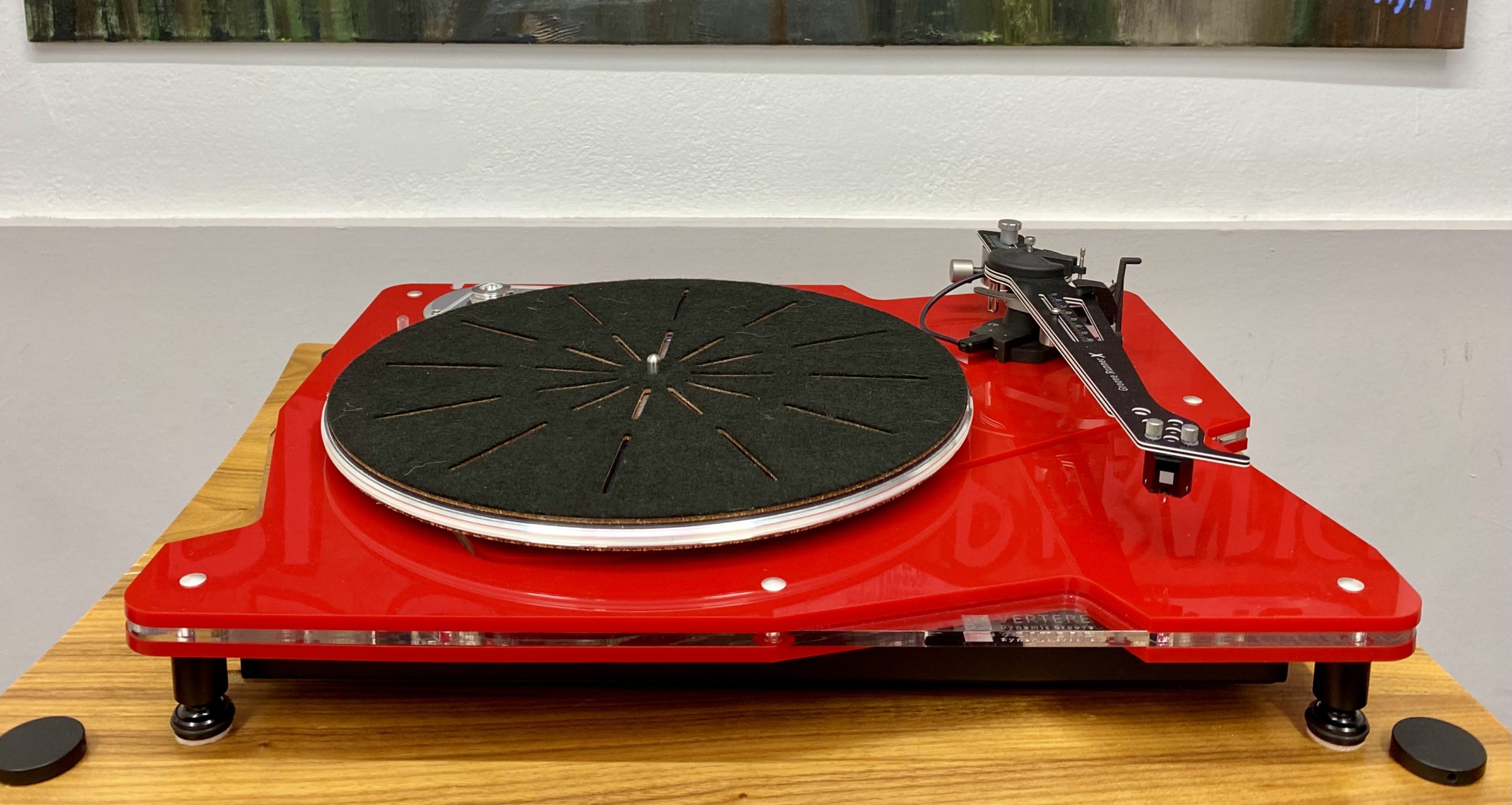 Vertere DG X Plattenspieler mit Sabre Lite Tonabnehmer – High-End Vinyl-Laufwerk für audiophile Klangqualität