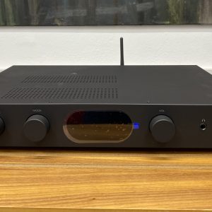 Audiolab 7000A Vollverstärker – Leistungsstarker HiFi-Stereo-Verstärker mit DAC